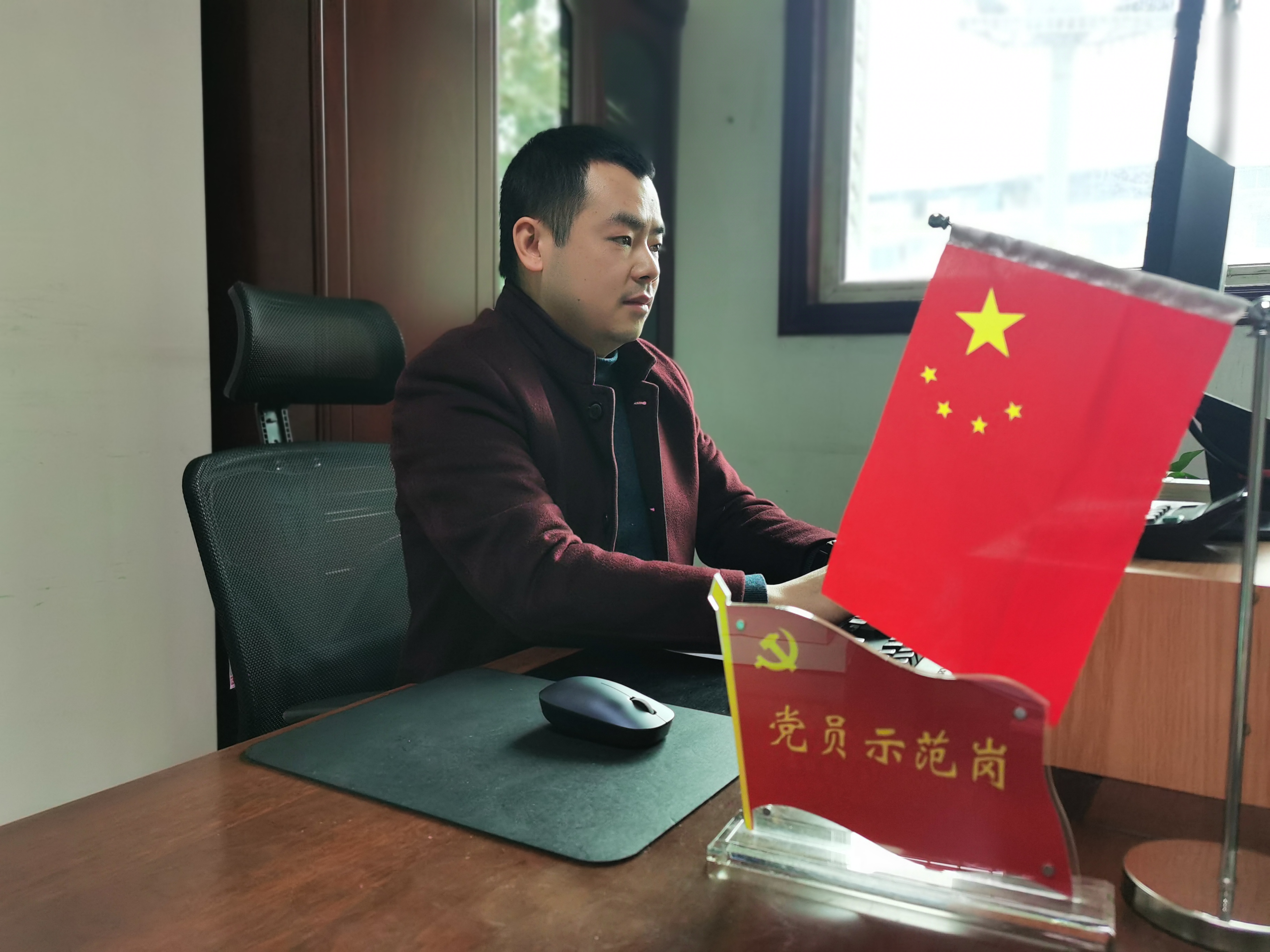 集团公司“2021年度先进工作者”熊薄：勇于突破的前行者